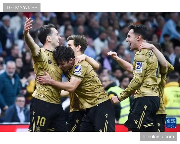 皇马4-1大胜皇家社会，维尼修斯两中点球助球队登顶